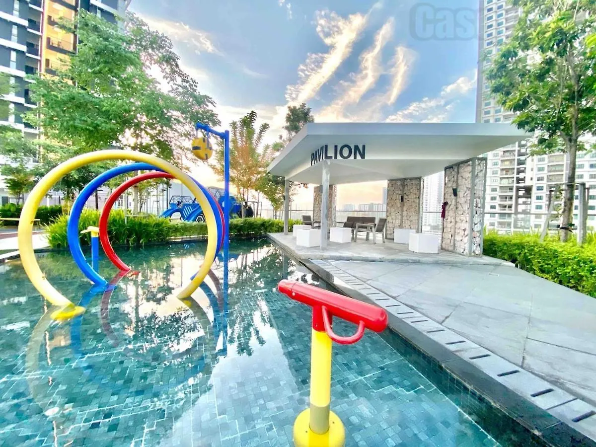 #Japanese #Highfloor Seaview #Infinity Pool #5Pax #3Br2Bath #2Queen1Single #Quality Well Maintained #Private Host Jelutong Μαλαισία